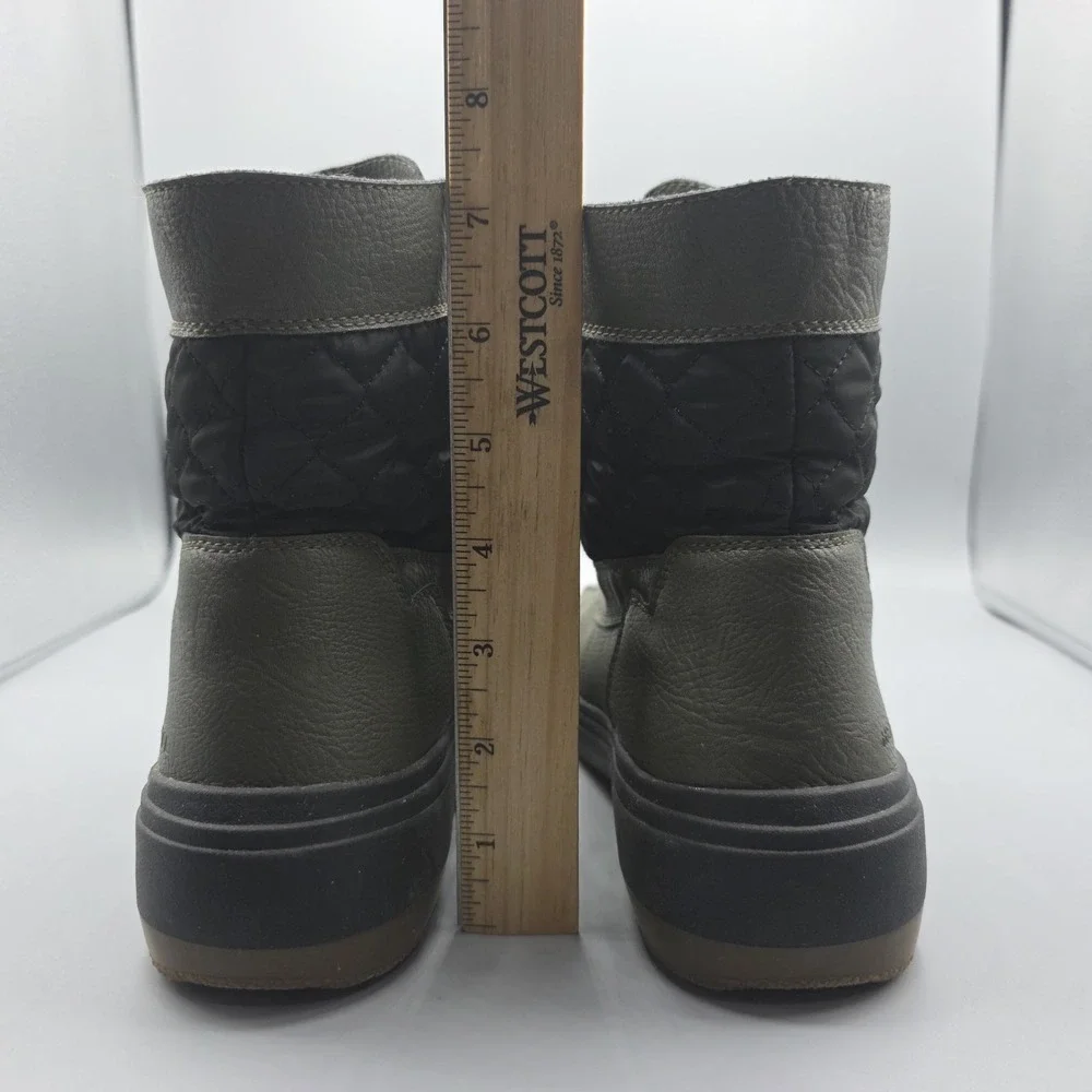 Merrell Holly Boots‎ Womens 6 Olive Green Quilted Waterproof Winter Rain Booties